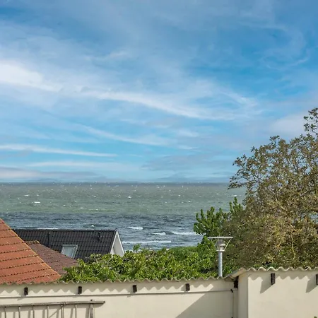 Strandnahes Doppel-apartment Mit Meerblick, Terrasse & Balkon Lejlighed