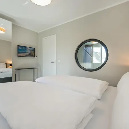 Strandnahes Doppel-apartment Mit Meerblick, Terrasse & Balkon Lejlighed *