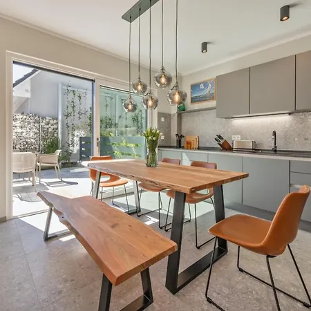 Strandnahes Doppel-apartment Mit Meerblick, Terrasse & Balkon Apartment Lubmin